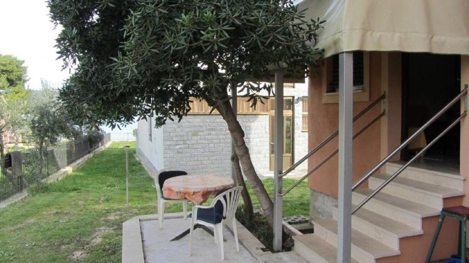 Apartments Andy ซูโกชัน ภายนอก รูปภาพ